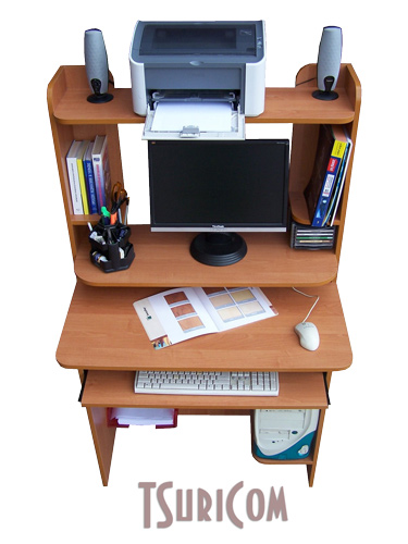 Популярный компьютерный стол для дома
