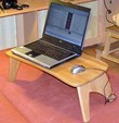 удобный правильный столик для ноутбука