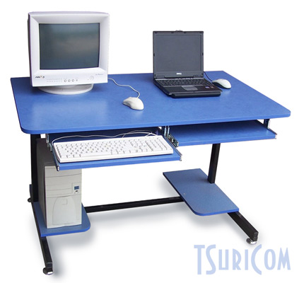 металлический стол